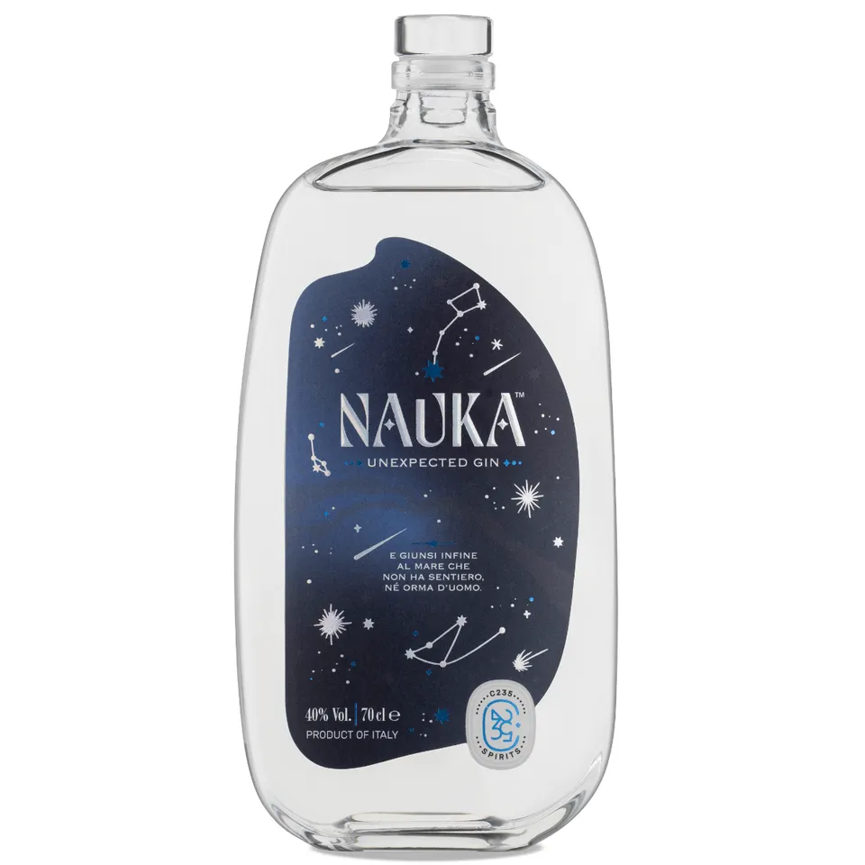 C235 Nauka gin unexpected gin erbe mediterranee bottiglia